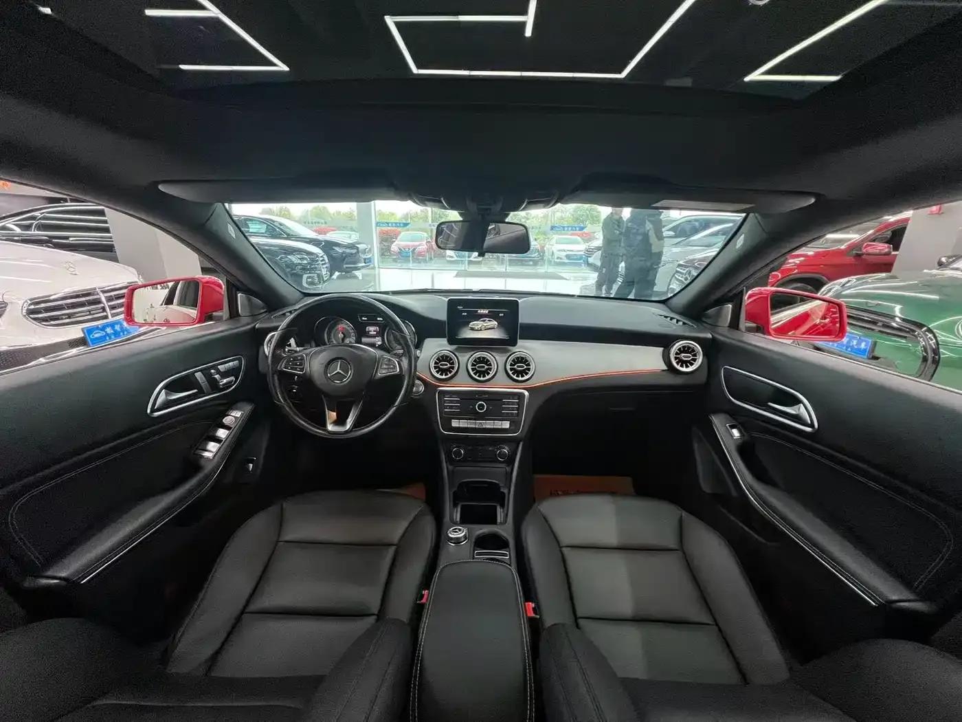 Imported Mercedes-Benz CLA 2015 model CLA 200 — миниатюра 11