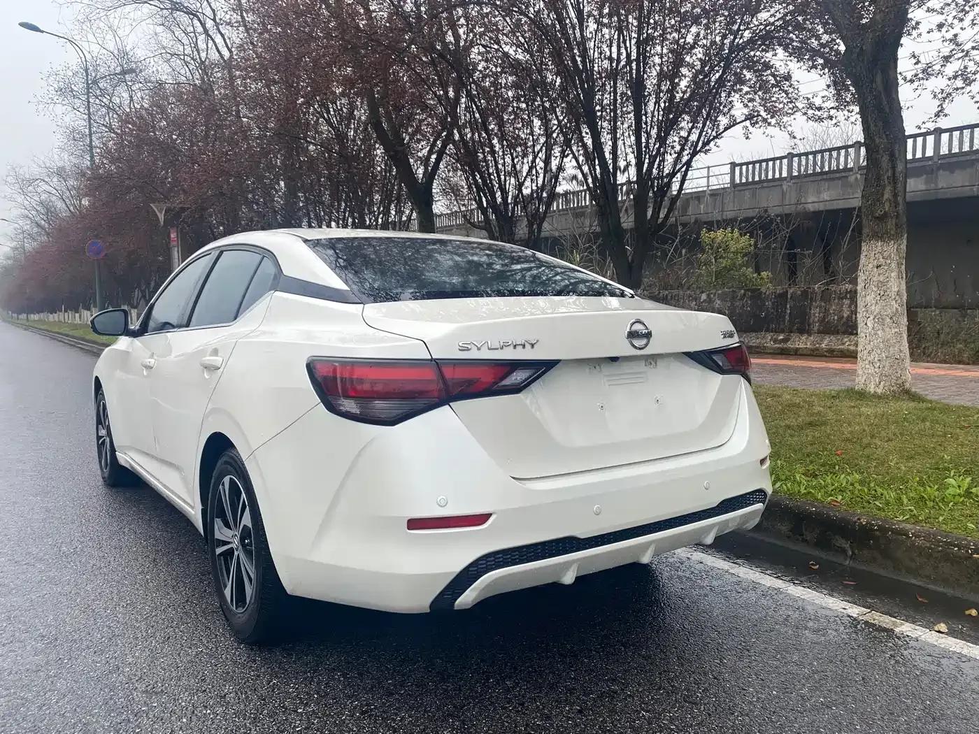 Nissan Sylphy 2022 1.6L XL CVT Enjoy Edition — миниатюра 7
