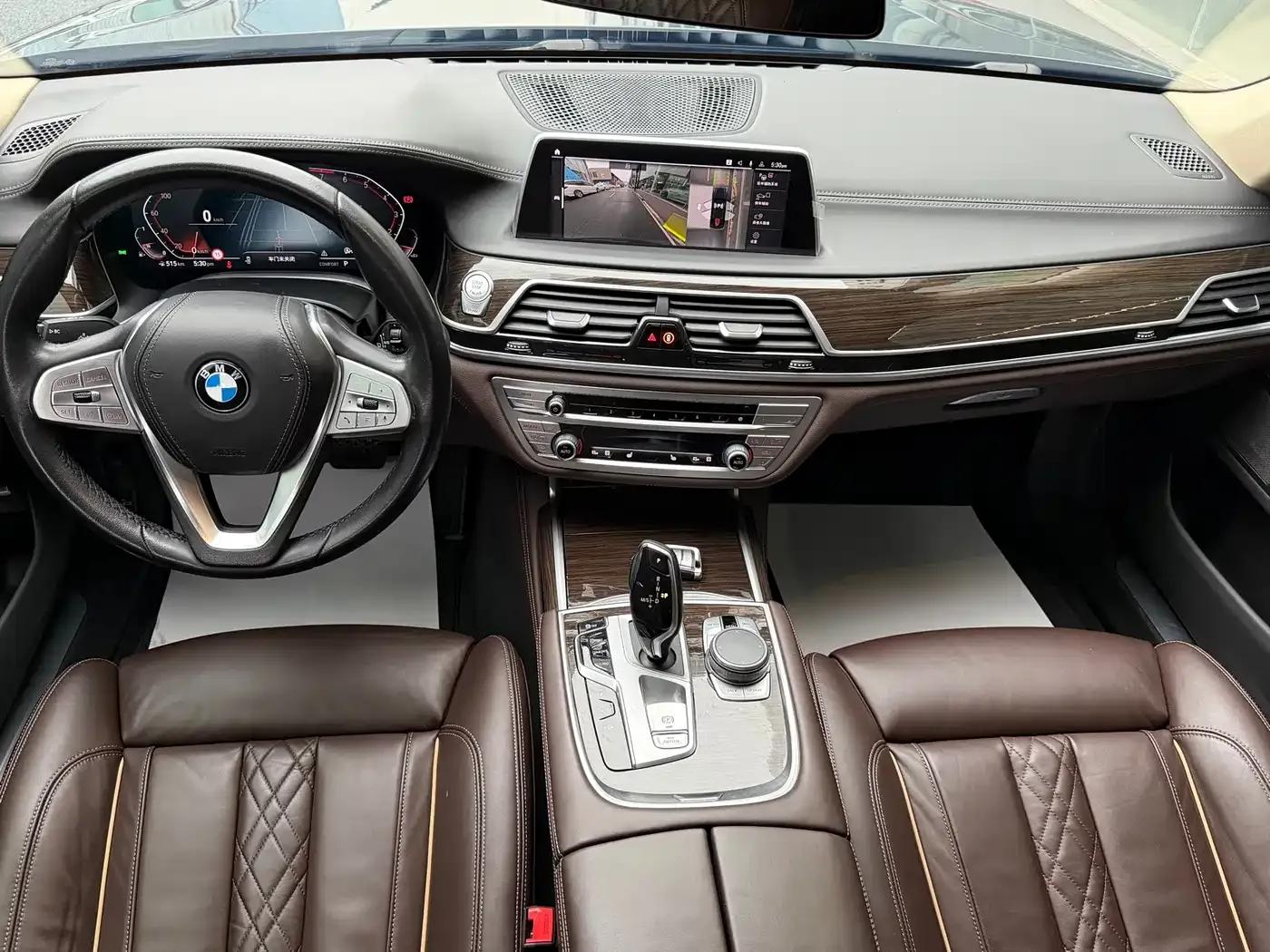 2021 BMW 7 Series 730Li Luxury Package — миниатюра 11
