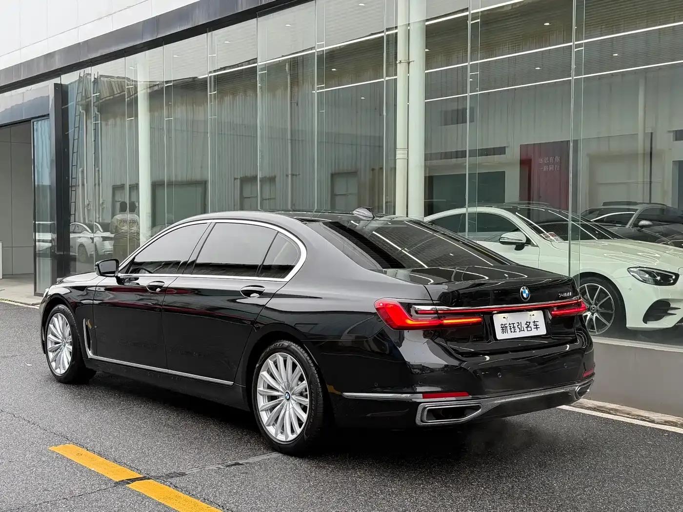 2021 BMW 7 Series 730Li Luxury Package — миниатюра 6
