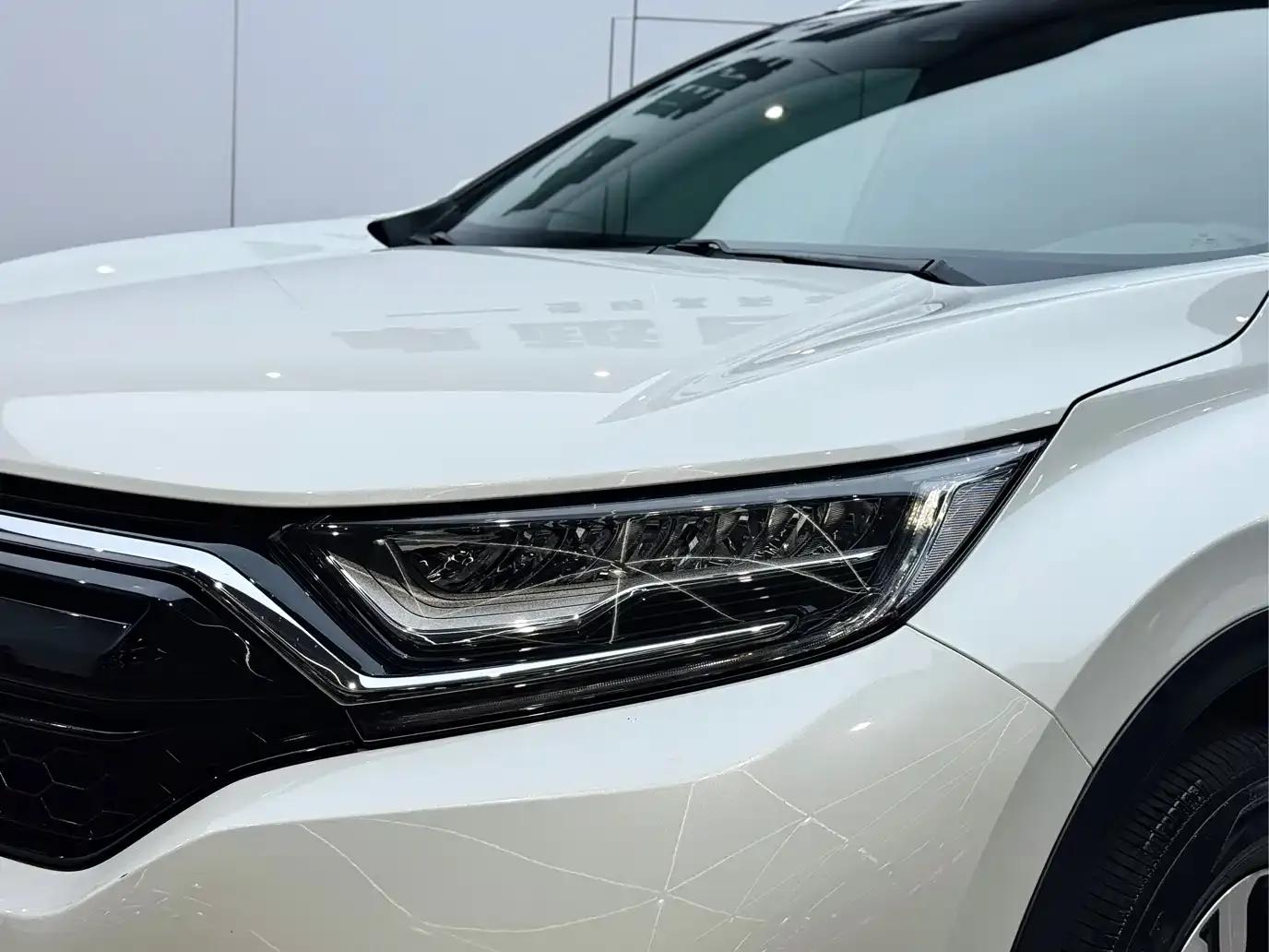 Honda CR-V 2021 240TURBO CVT 2WD Fashion Edition — миниатюра 25