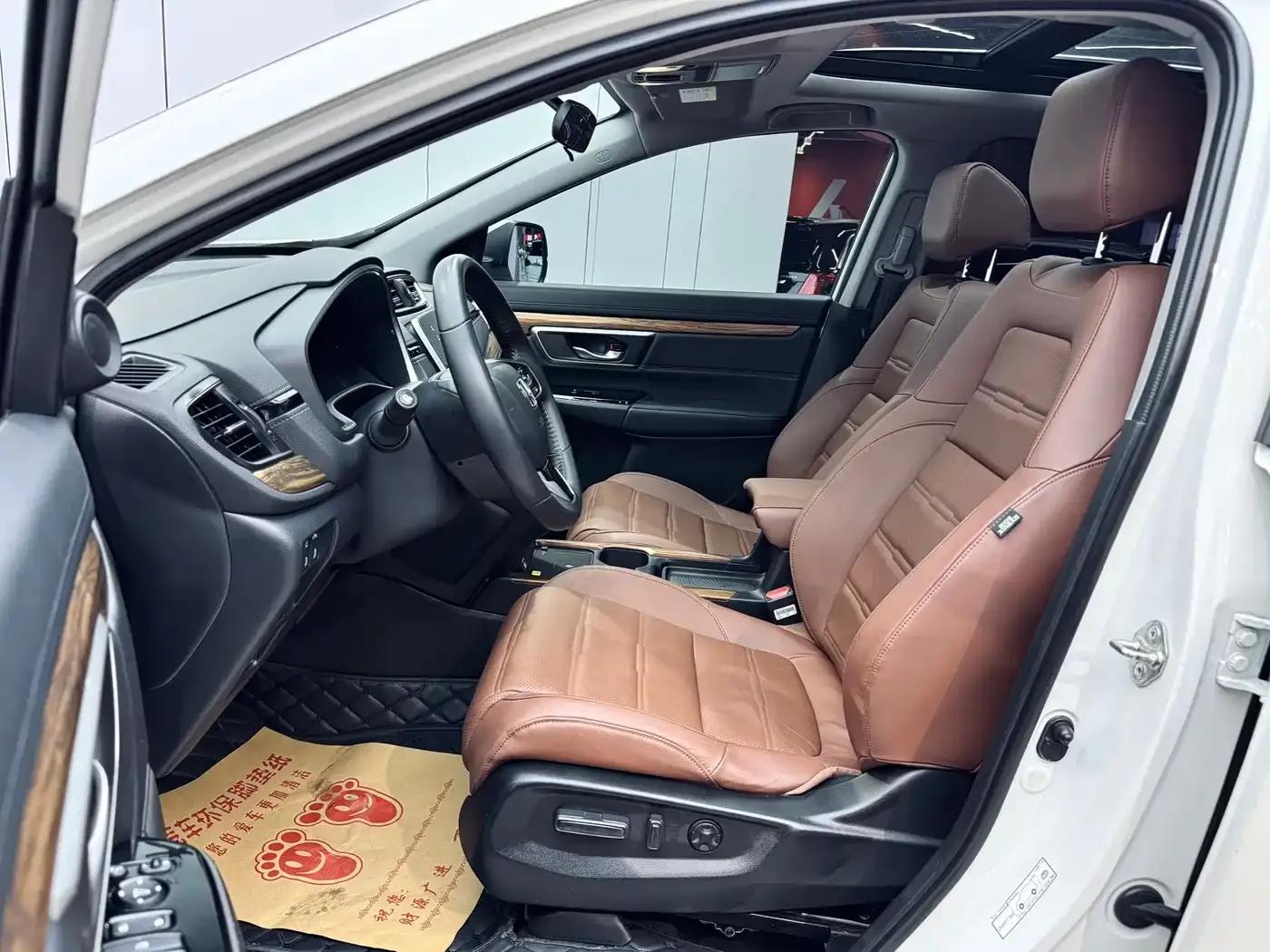 Honda CR-V 2021 240TURBO CVT 2WD Fashion Edition — миниатюра 9