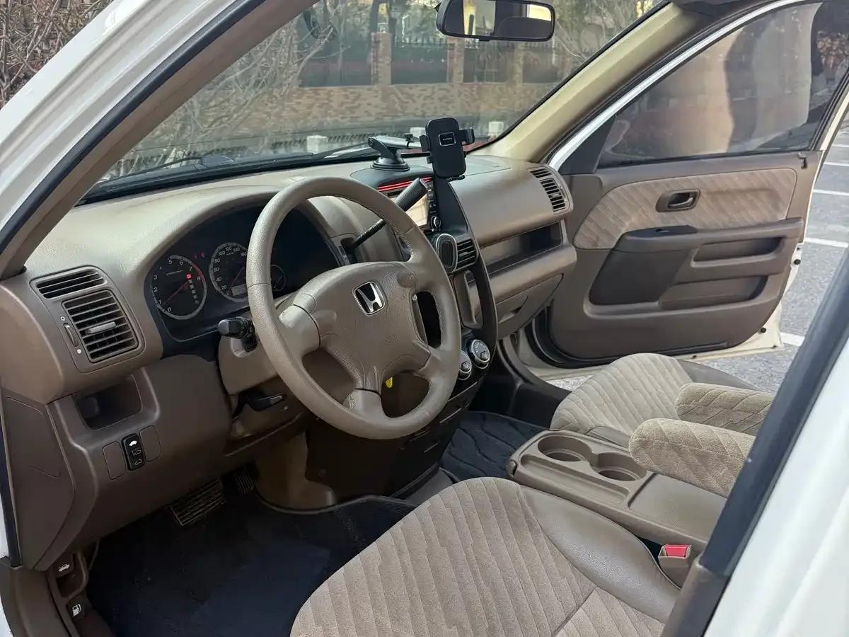 Honda CR-V 2005 2.0L Automatic — миниатюра 7
