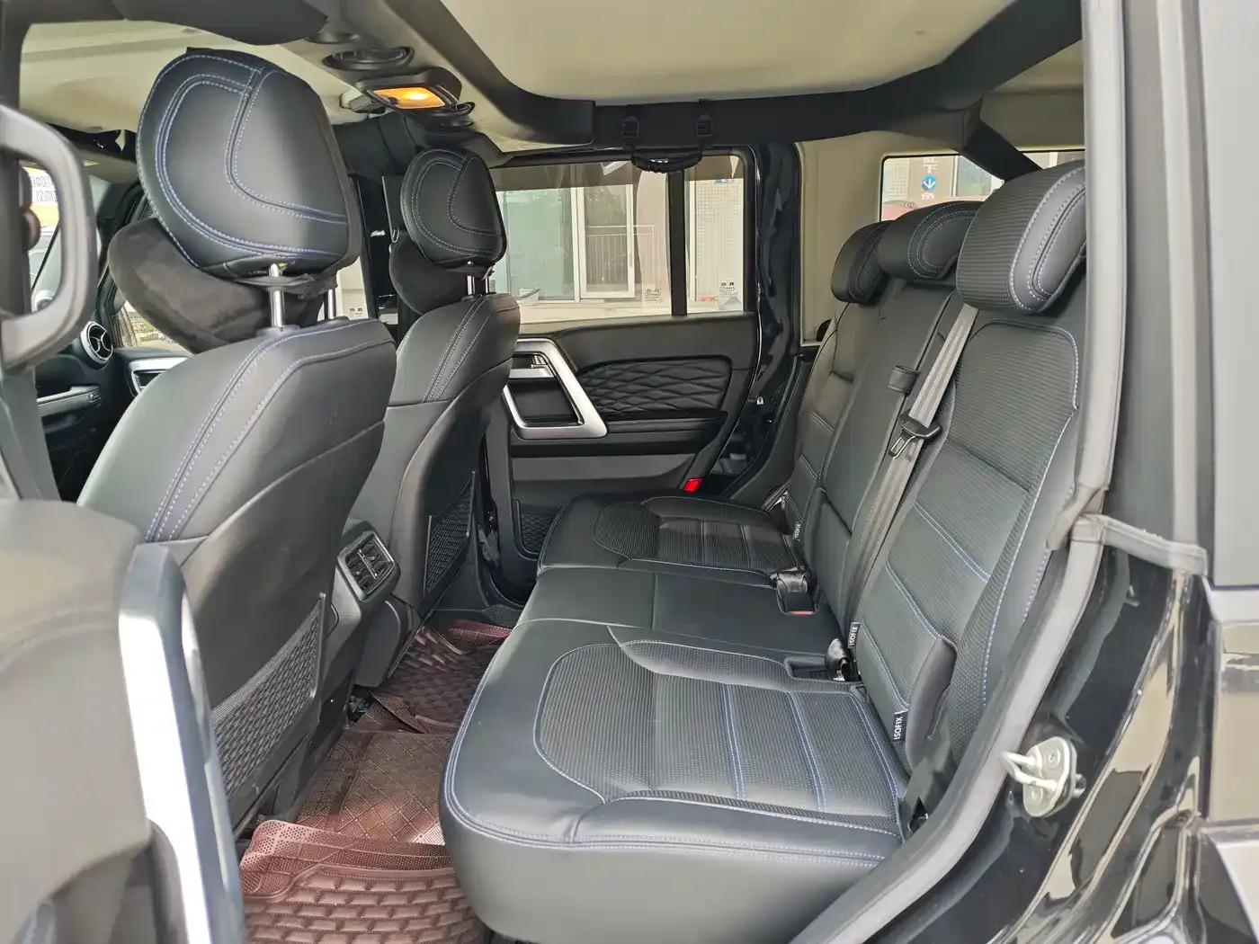 Beijing BJ40 2023 2.0T Automatic 4WD City Hunter Edition (Hero Model) — миниатюра 8