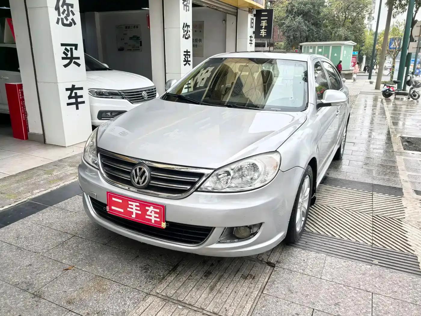 2011 Volkswagen Lavida 1.6L Automatic Elegant Edition — миниатюра 4
