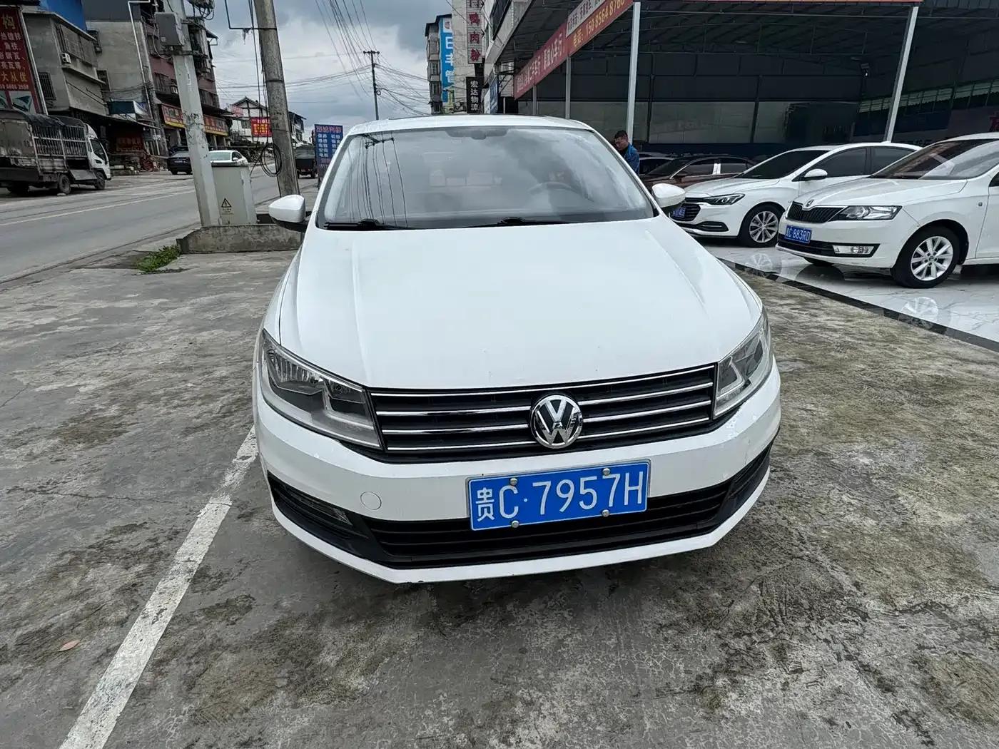 Santana 2016 1.6L Automatic Comfort Edition — миниатюра 1