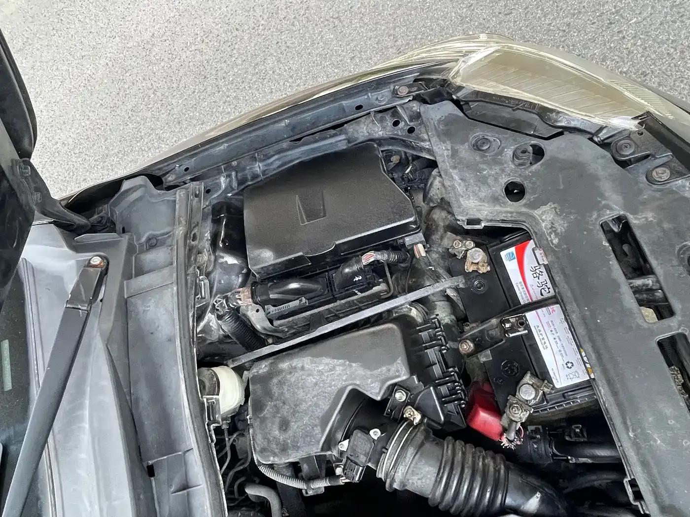 2009 Corolla 1.8L Automatic GLX-i Special Edition — миниатюра 13
