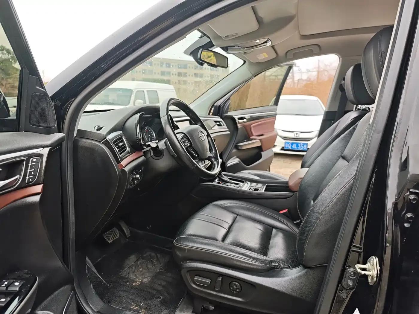 Trumpchi GS8 2017 320T 2WD Luxury Intelligent Connected Edition (7-seater) — миниатюра 8