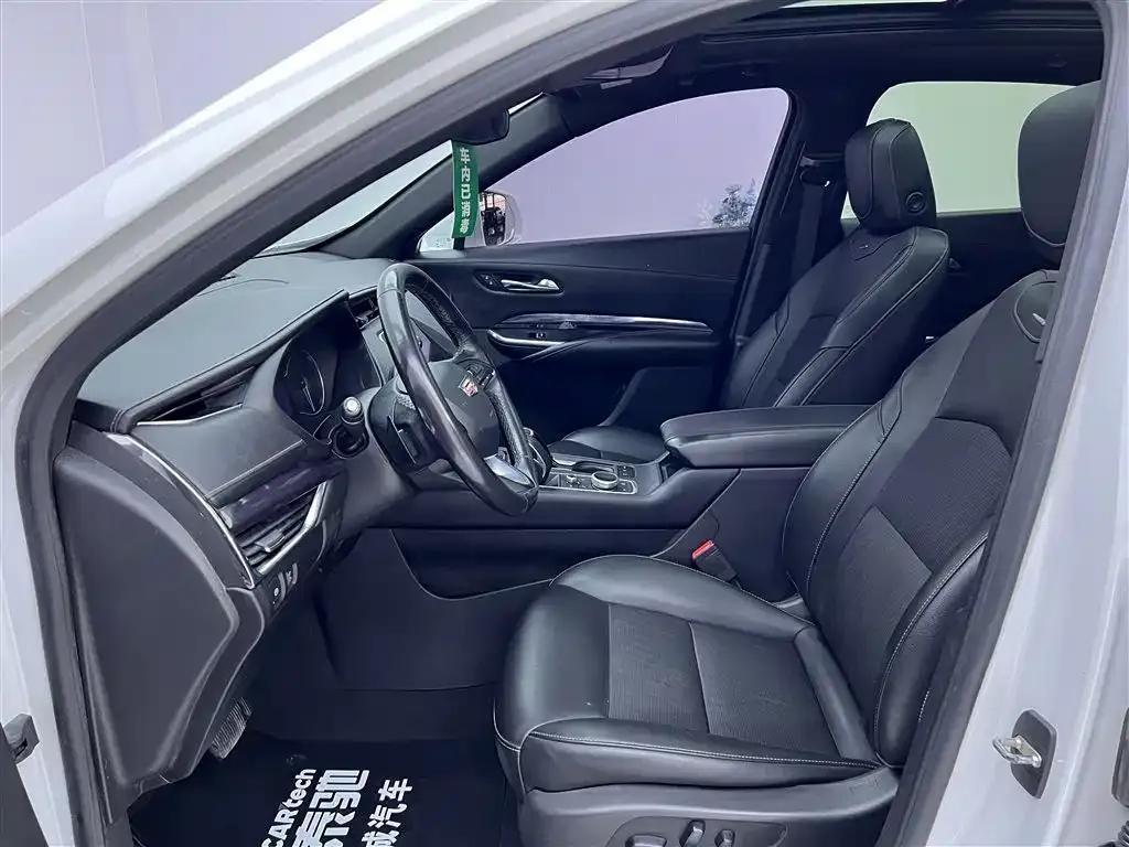 2018 Cadillac XT4 28T Two-Wheel Drive Technical Edition — миниатюра 18