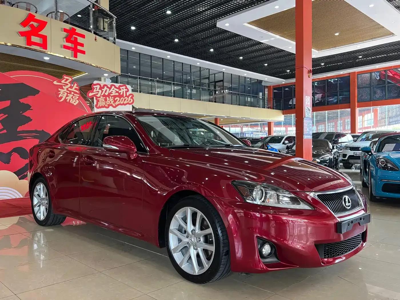 Lexus IS 2011 250 Sport Edition — миниатюра 3