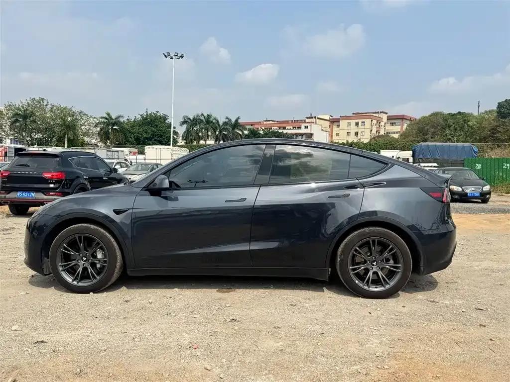 Model Y 2024 Rear-Wheel Drive — миниатюра 8