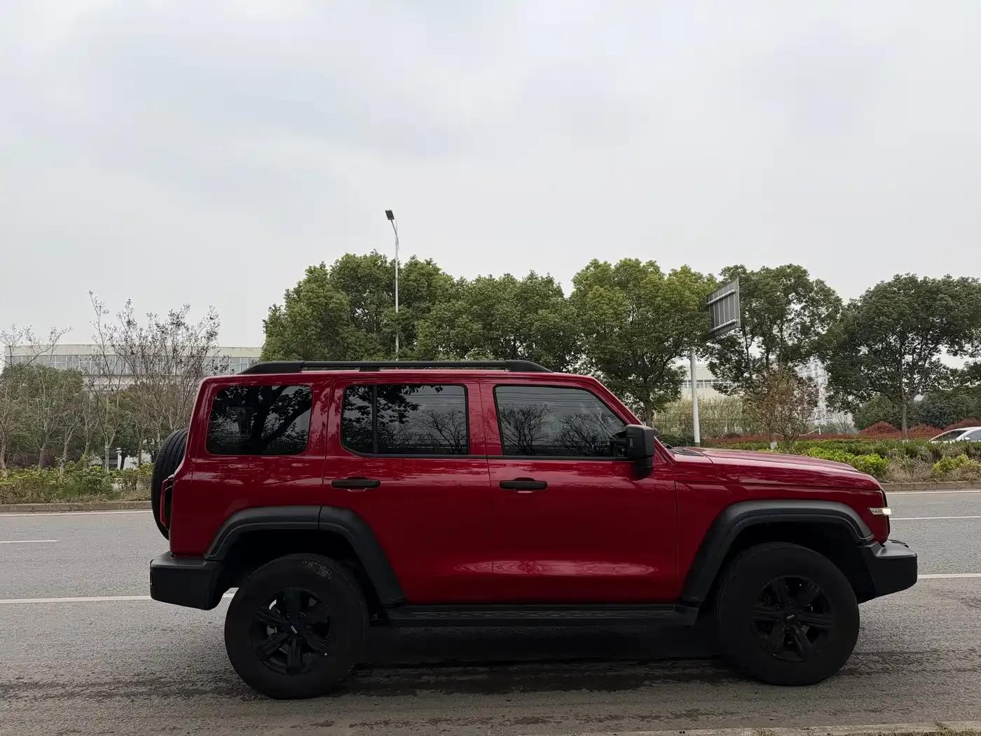 Tank 300 2021 Off-Road Edition 2.0T Conqueror — миниатюра 4