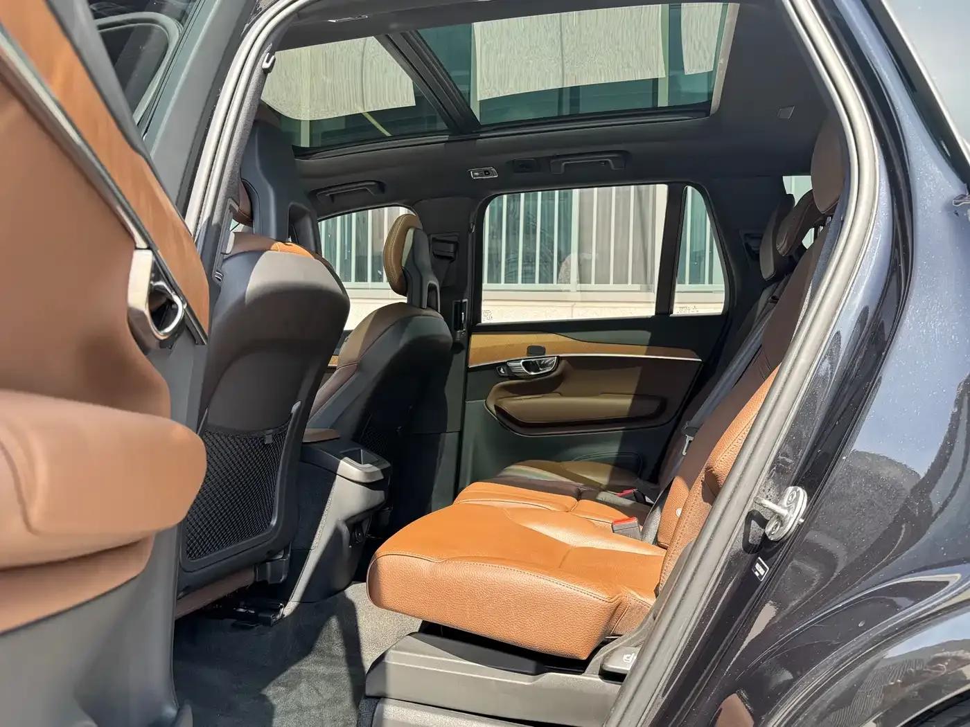 2022 Volvo XC90 B5 Smart Luxury Edition 5-seater — миниатюра 17