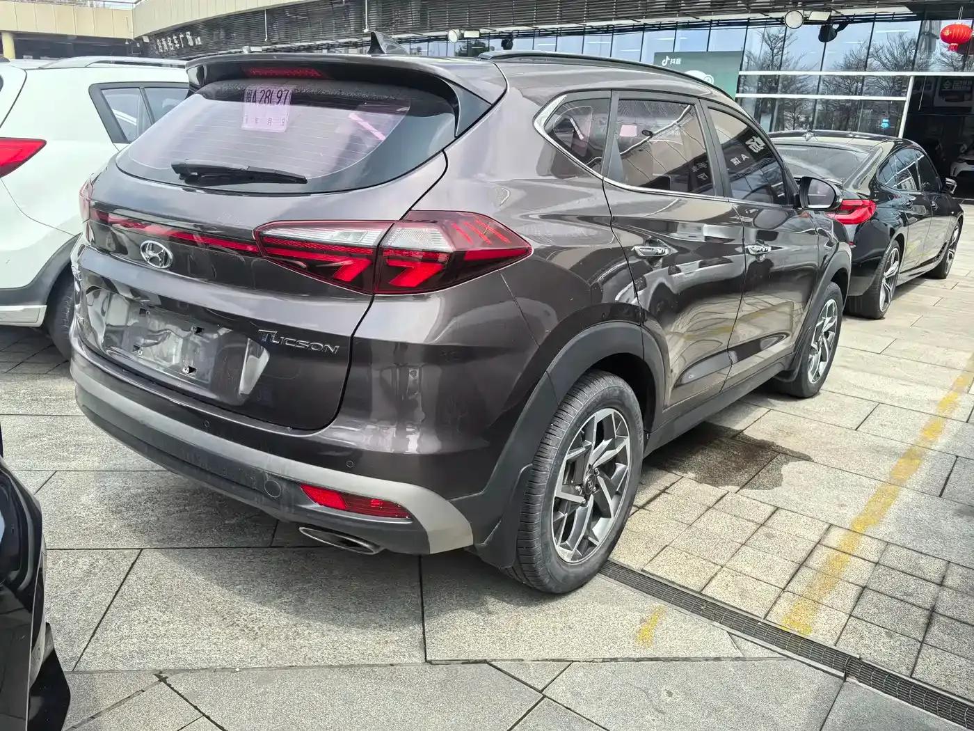 Tucson 2019 280TGDi Dual-Clutch Two-Wheel Drive Fashion Edition (National V Emission Standard) — миниатюра 5