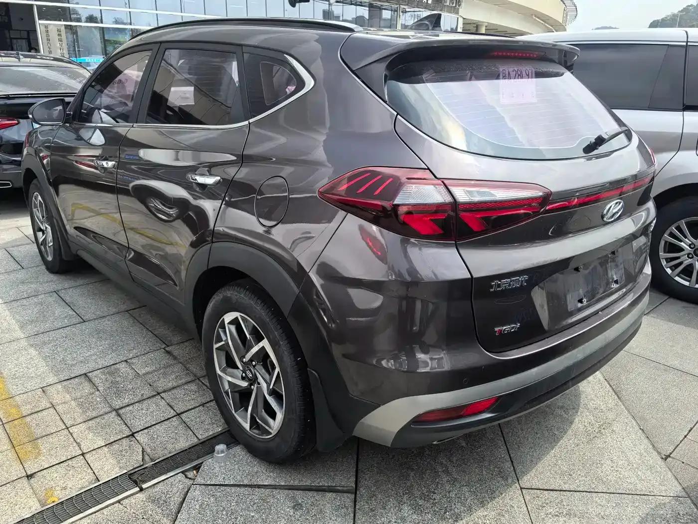 Tucson 2019 280TGDi Dual-Clutch Two-Wheel Drive Fashion Edition (National V Emission Standard) — миниатюра 6