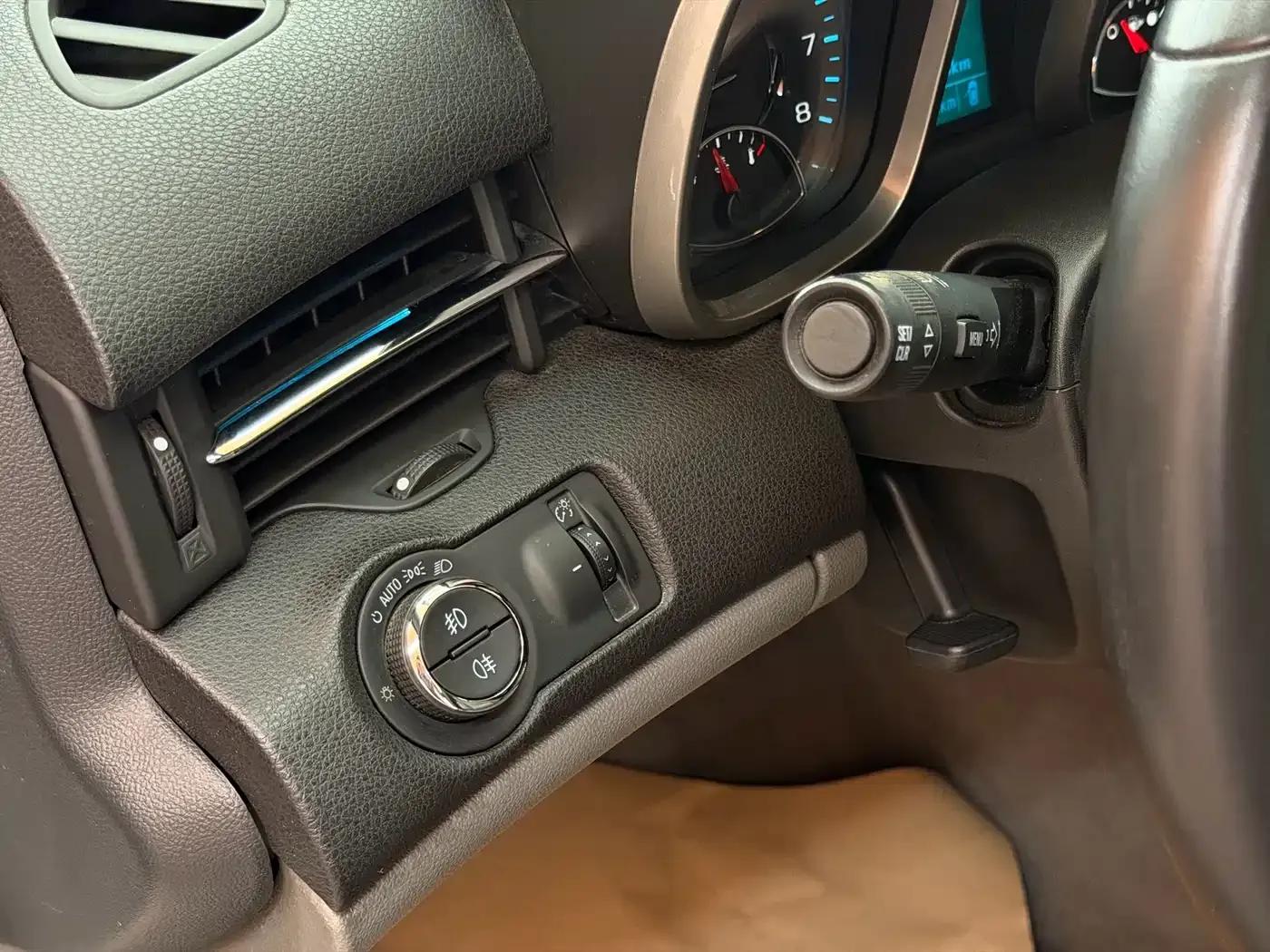 2014 Chevrolet Malibu 2.0L Automatic Luxury Edition — миниатюра 8