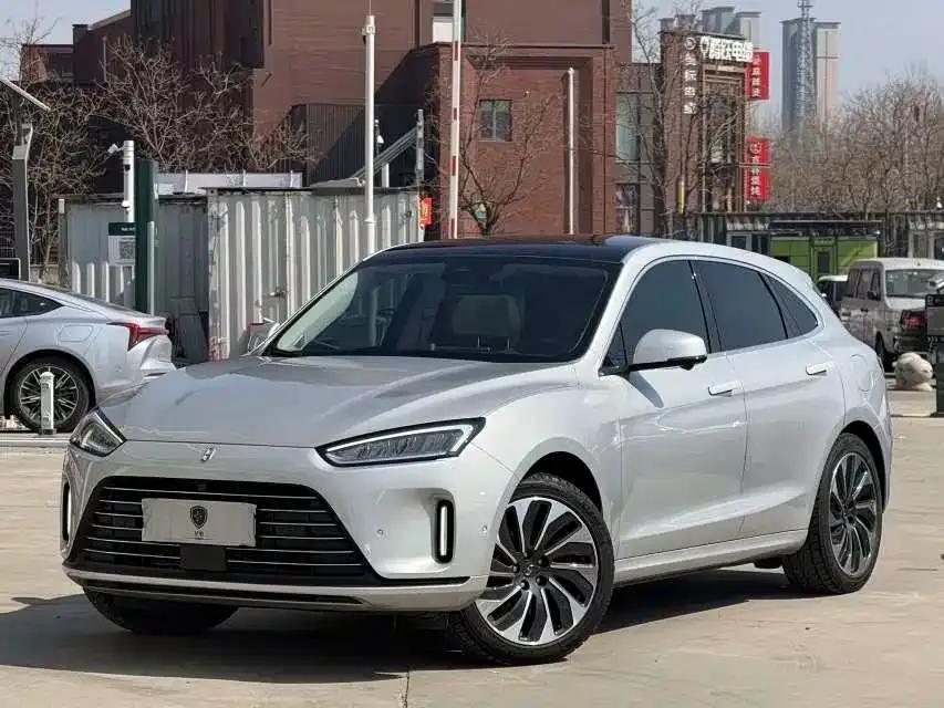Wenjie M5 2022 Extended Range 4WD Ultimate Edition — миниатюра 1