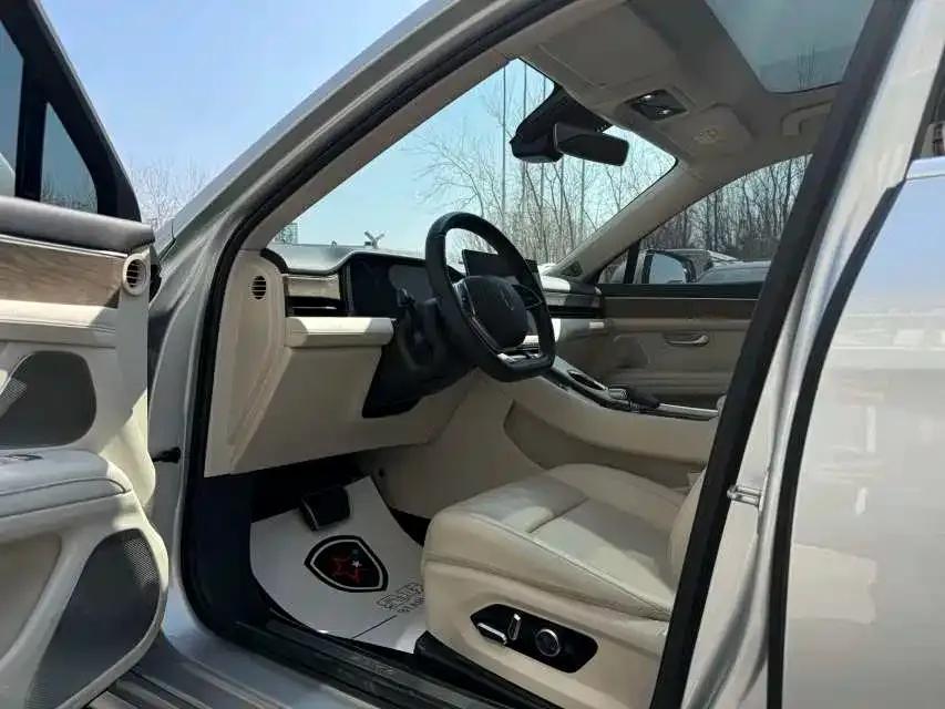 Wenjie M5 2022 Extended Range 4WD Ultimate Edition — миниатюра 9