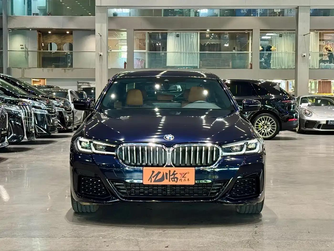 2022 BMW 5 Series Imported Model 530i M Sport Package — миниатюра 2