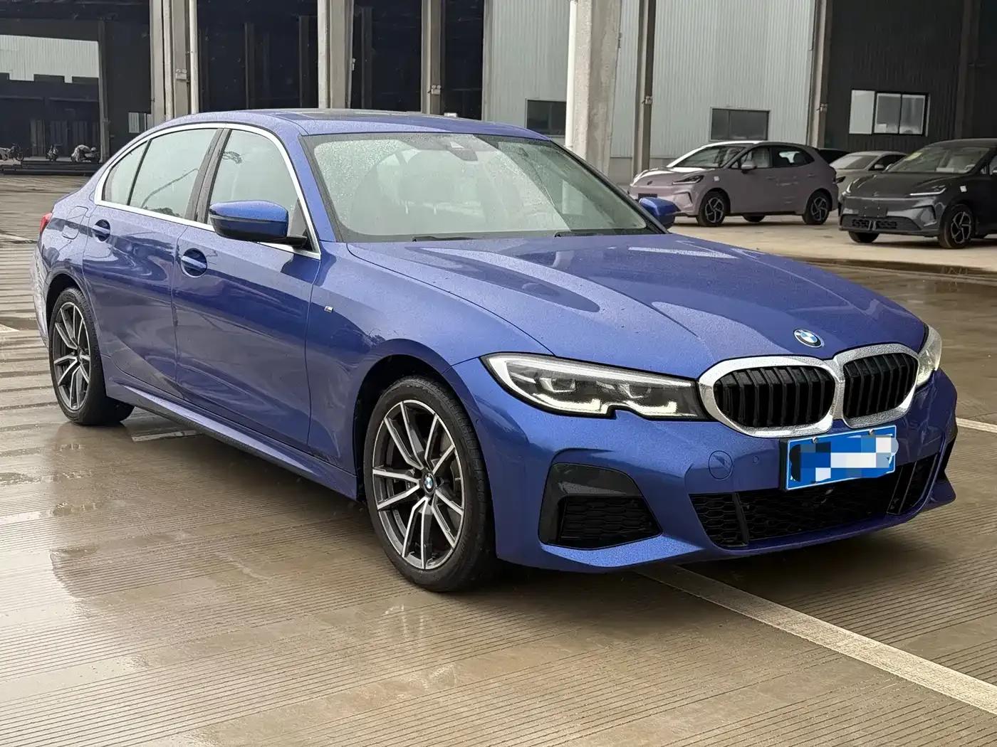 2020 BMW 3 Series 325Li M Sport Package — миниатюра 1