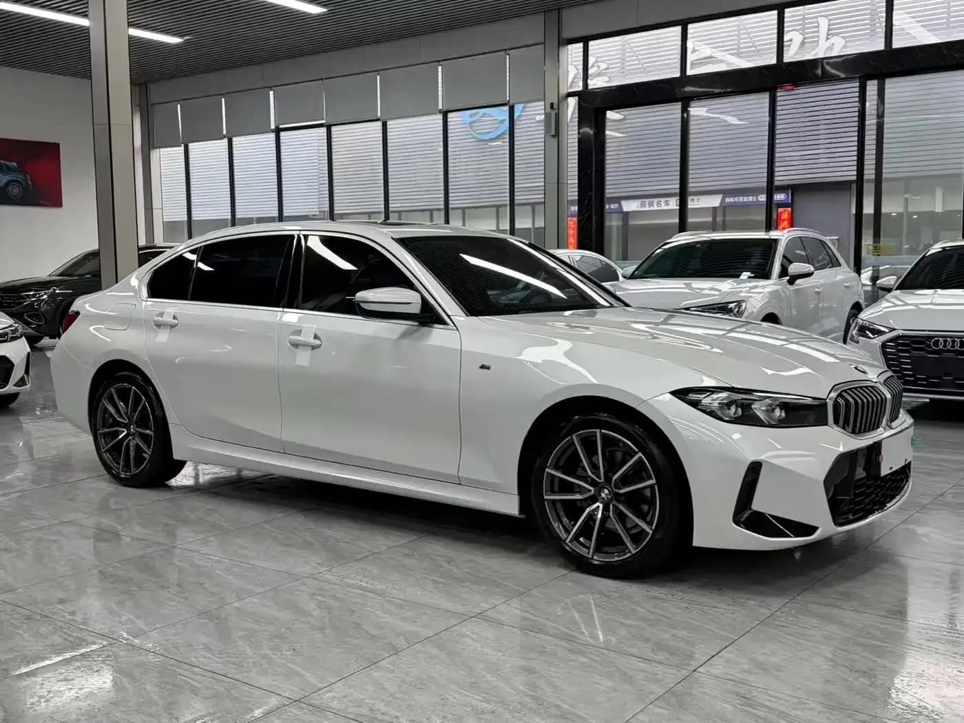 2023 BMW 3 Series 320Li M Sport Package — миниатюра 4