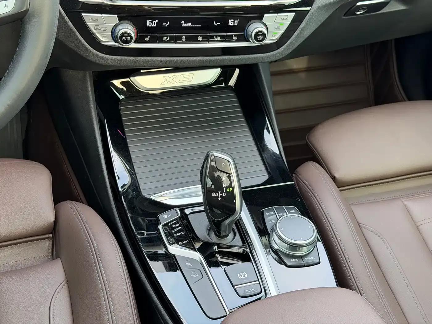 BMW X3 2021 Facelift xDrive28i Luxury Package — миниатюра 12