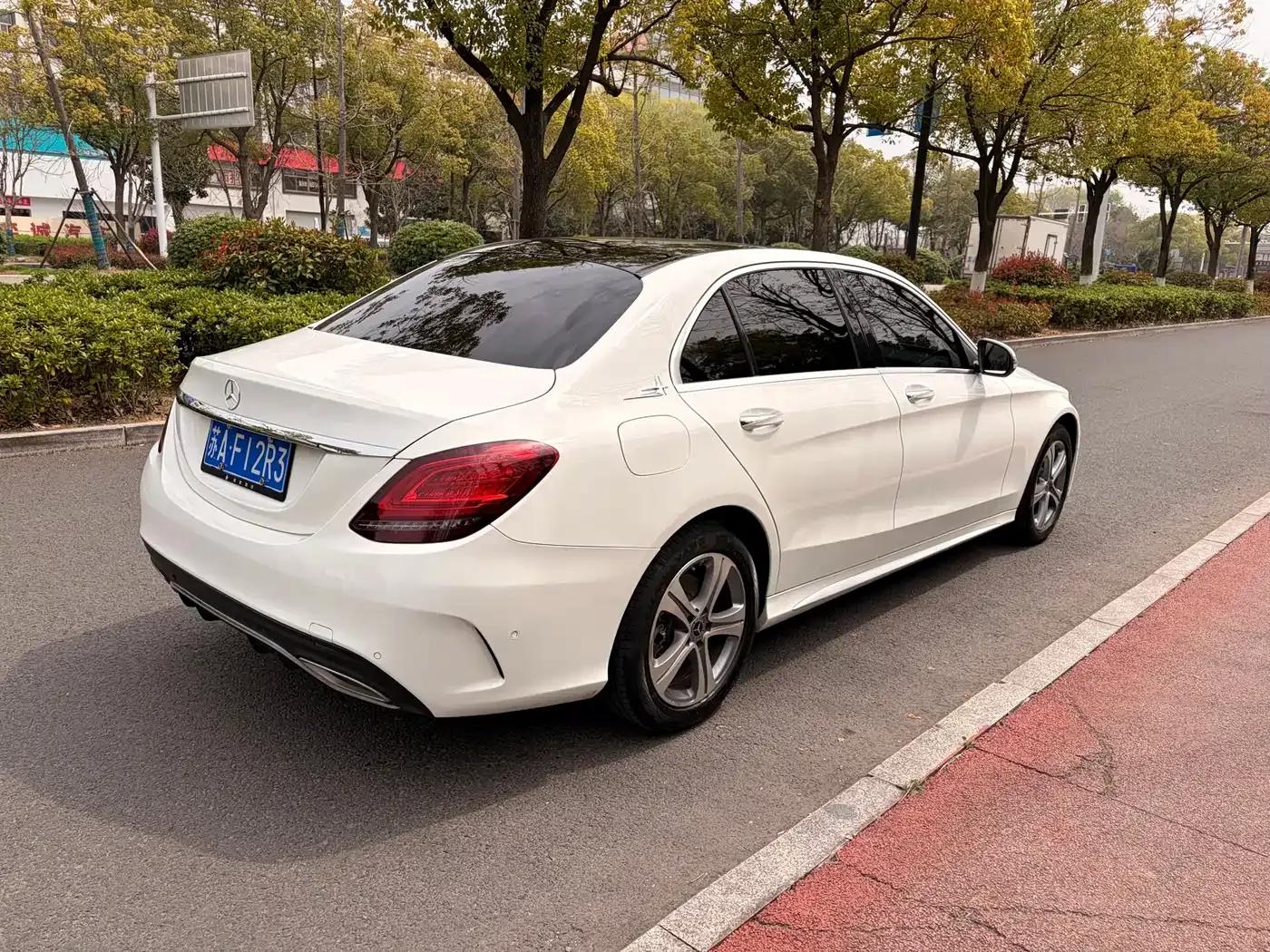 2021 Mercedes-Benz C-Class C 260 L Sport Edition — миниатюра 15