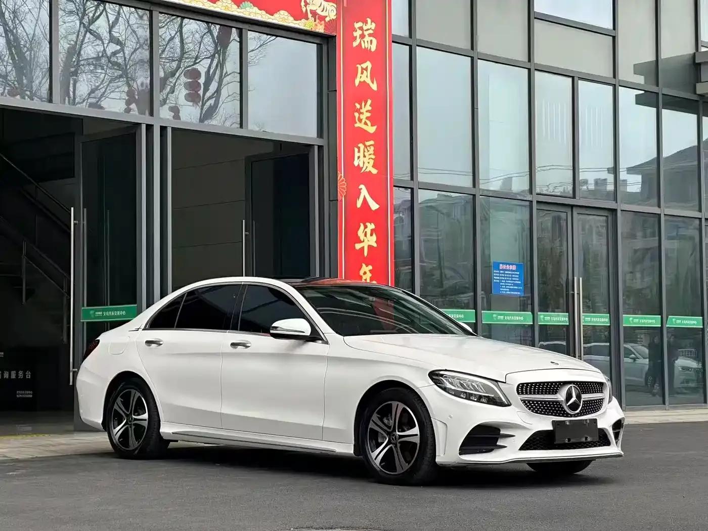 2020 Mercedes-Benz C-Class C 260 L Sport 4MATIC — миниатюра 3