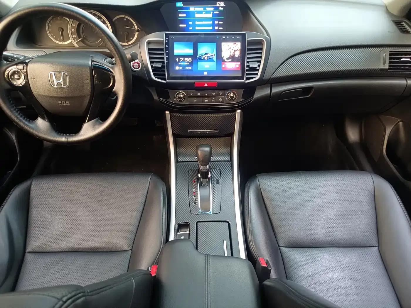 2016 Honda Accord 2.0L Comfort Edition — миниатюра 14
