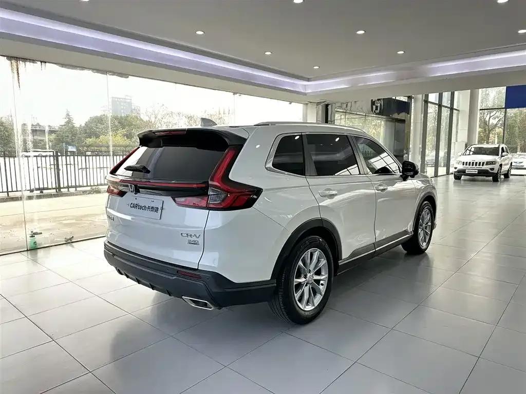Honda CR-V 2023 240TURBO 2WD Premium Edition 7-seater — миниатюра 3