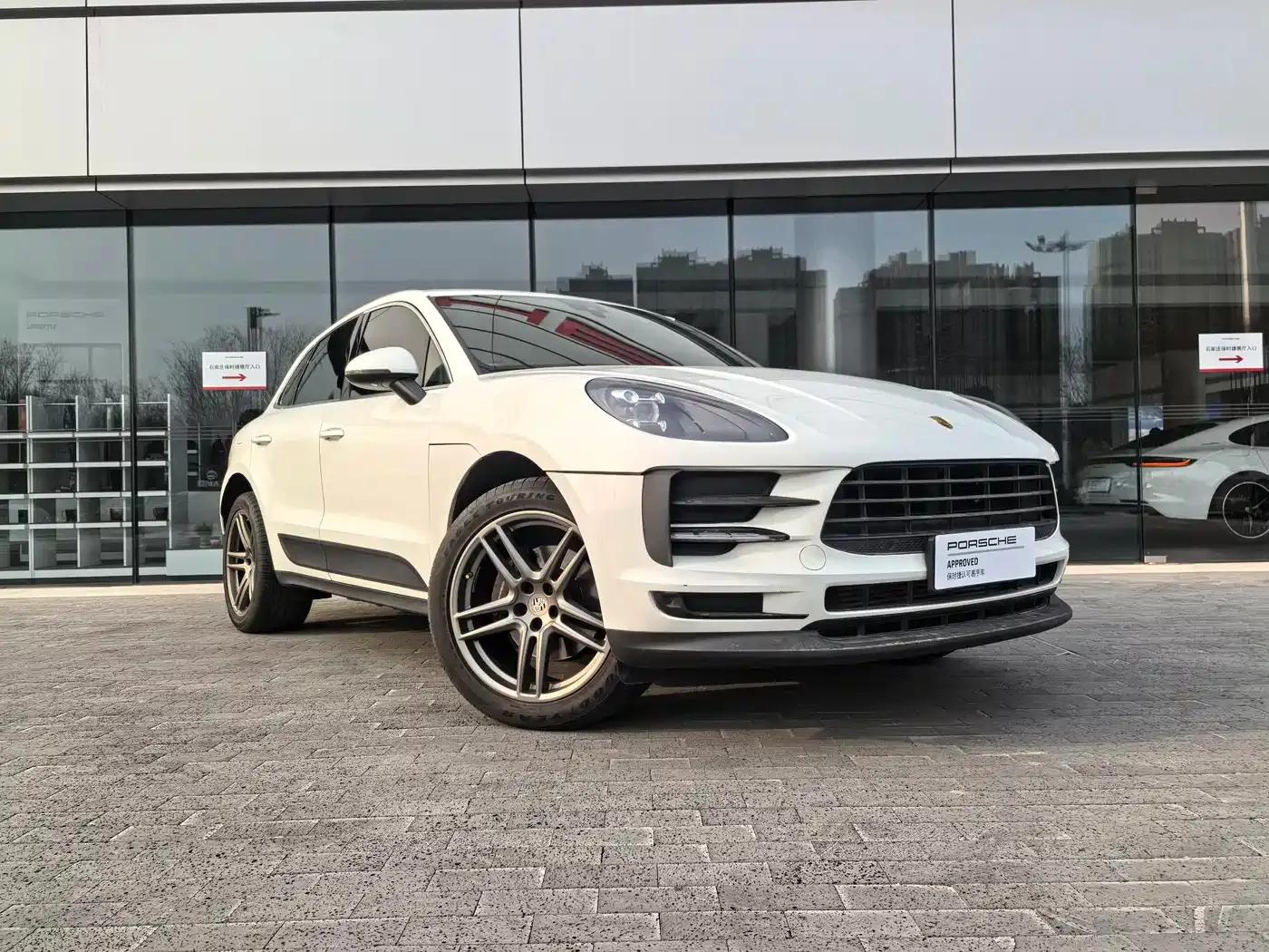 2018 Macan 2.0T — миниатюра 1