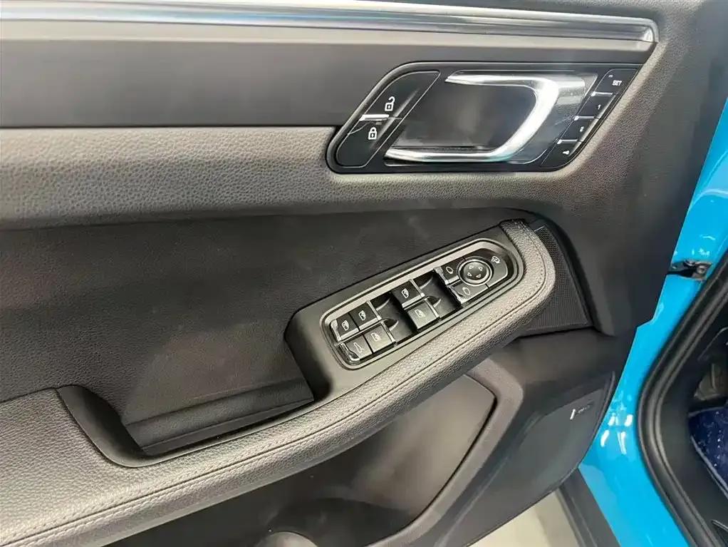 2022 Macan 2.0T — миниатюра 19