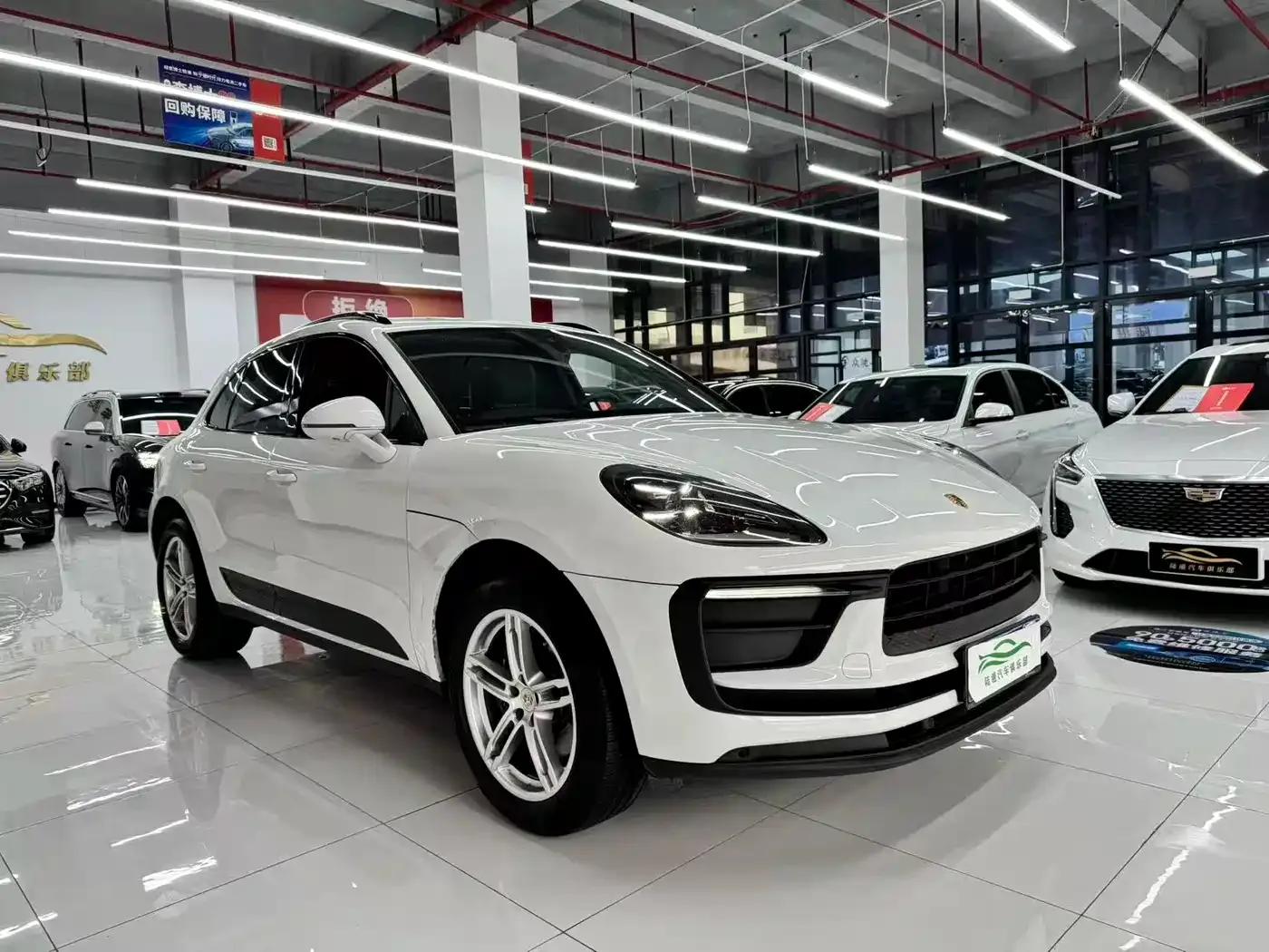 2023 Macan 2.0T — миниатюра 3