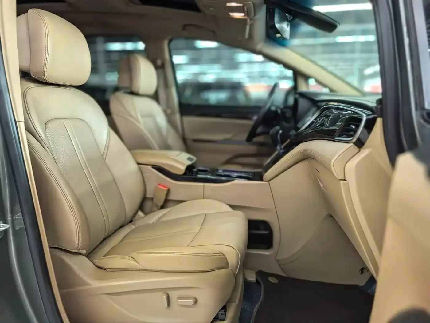 Buick GL8 2018 28T Luxury Edition (China VI Emission Standard) — миниатюра 18