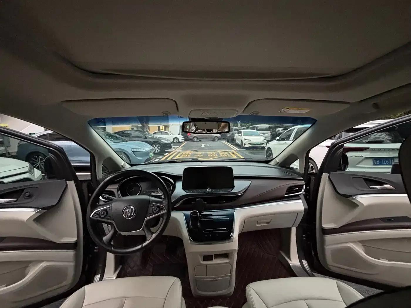 Buick GL8 2021 Land Business Class 652T Luxury — миниатюра 9