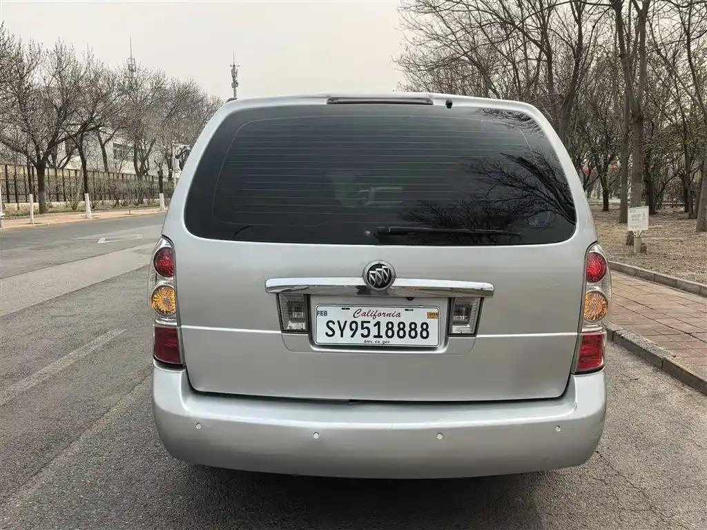 Buick GL8 2011 2.4L CT Luxury Business Comfort Edition — миниатюра 5