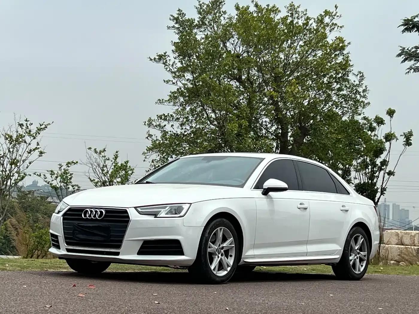 Audi A4L 2017 Plus 40 TFSI Progressive — миниатюра 1