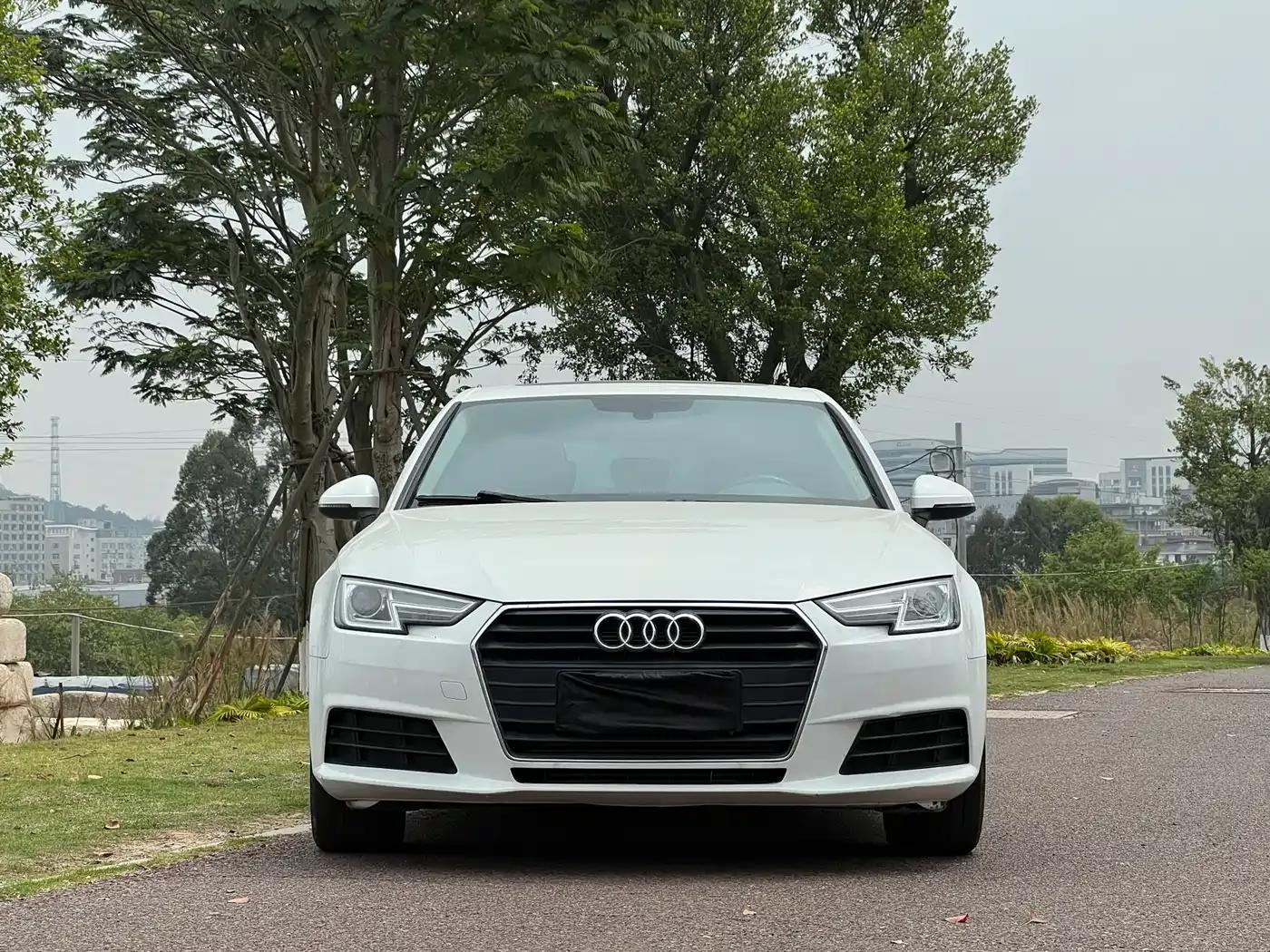 Audi A4L 2017 Plus 40 TFSI Progressive — миниатюра 2