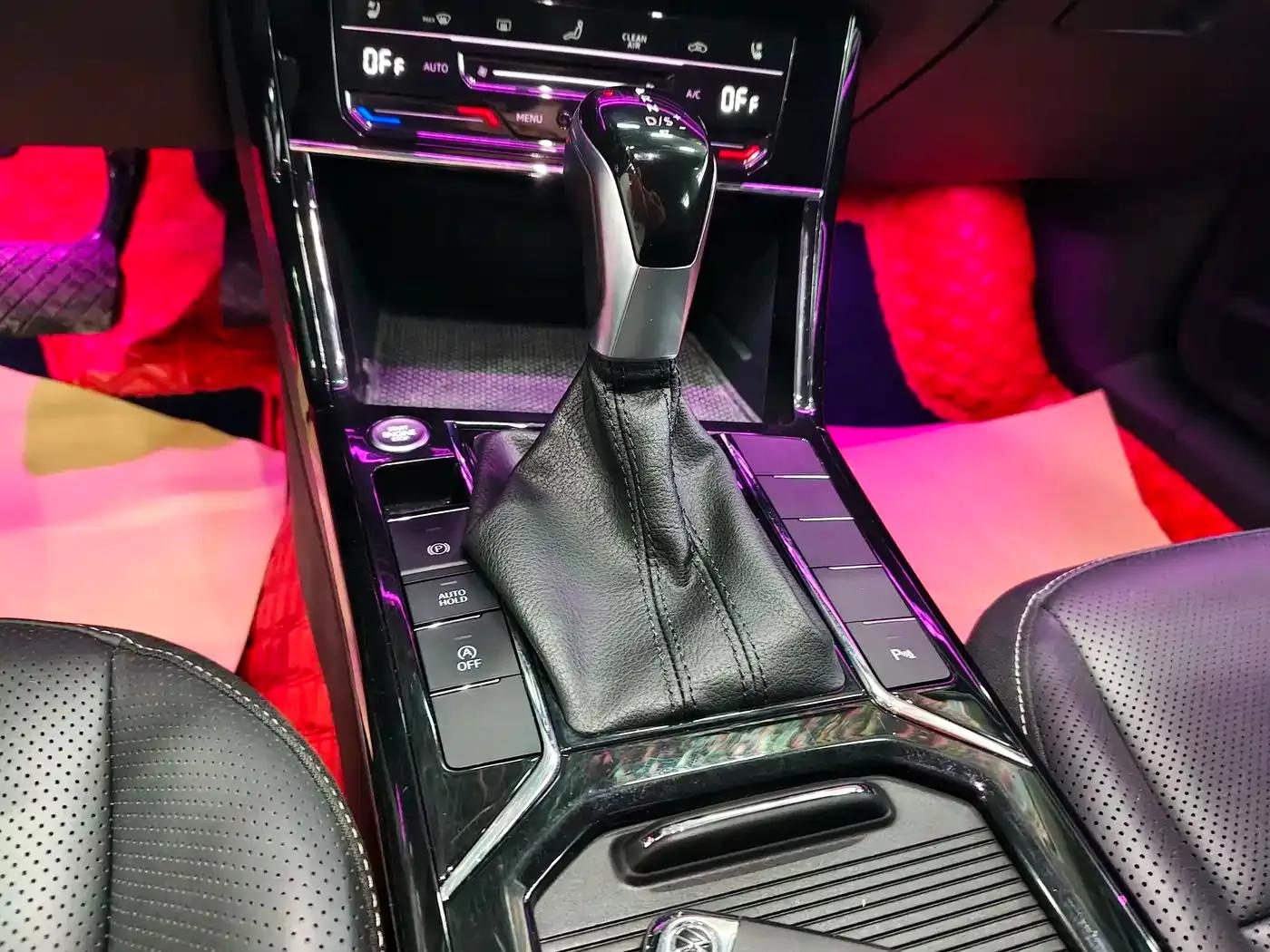 2024 Passat 330TSI Starry Sky Elite Edition — миниатюра 14