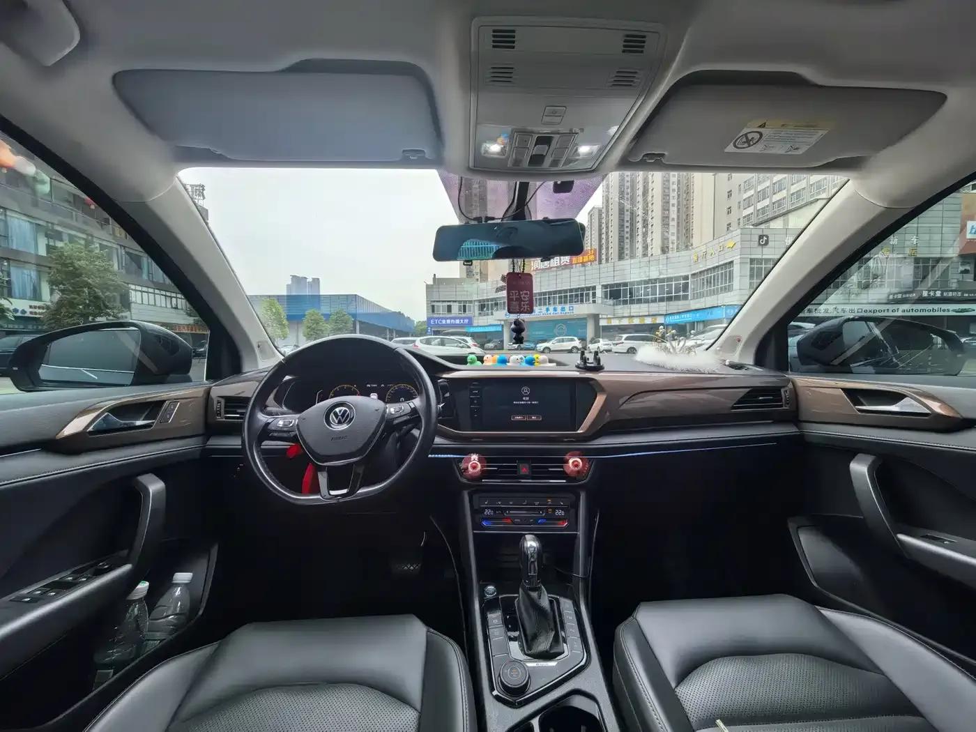 Tharu 2021 330TSI AWD Flagship Edition — миниатюра 8