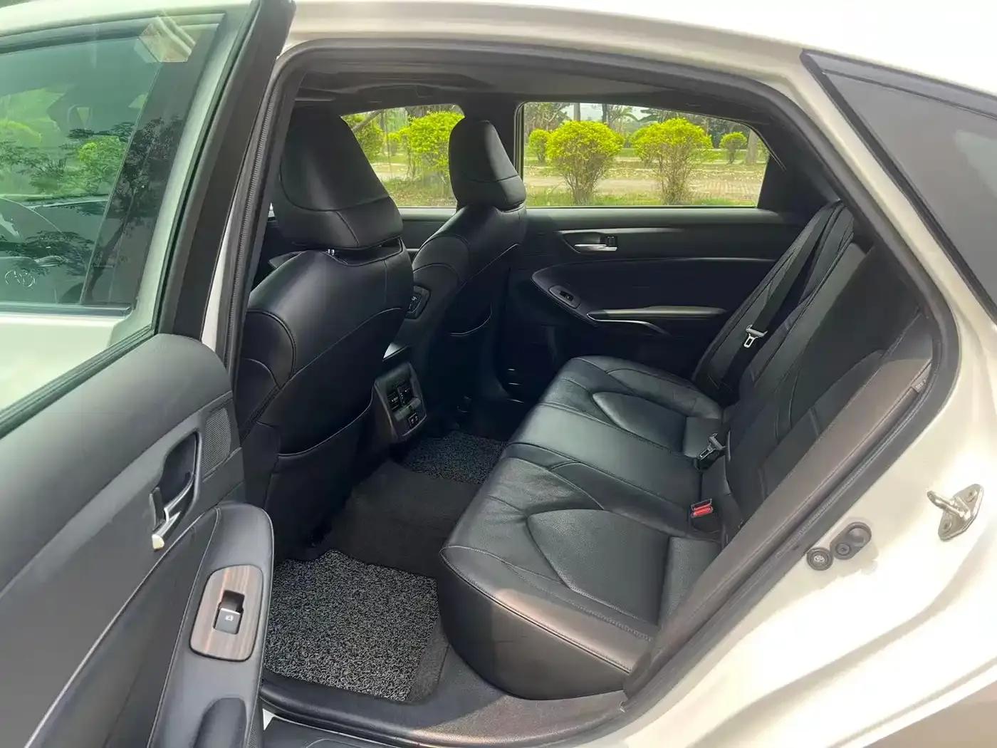2022 Toyota Avalon 2.5L Luxury Edition — миниатюра 12