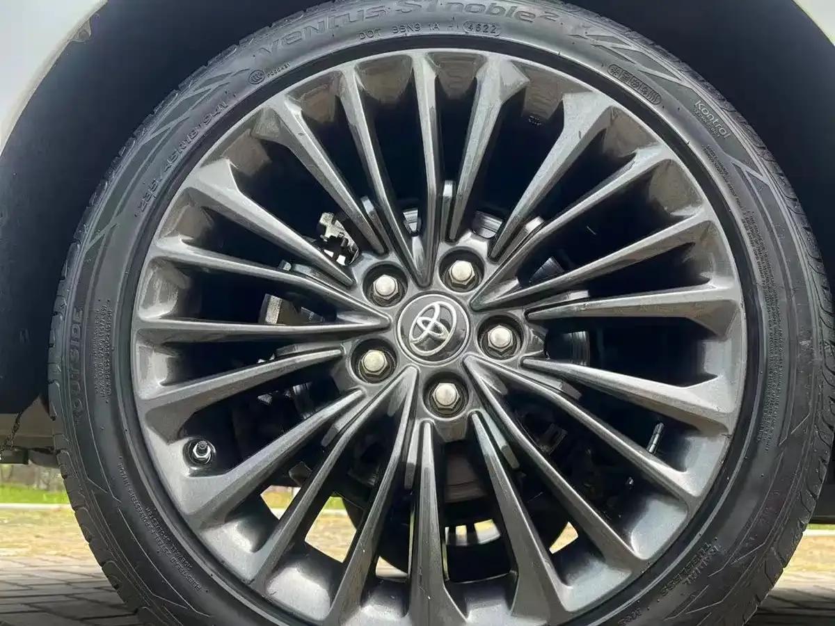 2022 Toyota Avalon 2.5L Luxury Edition — миниатюра 15