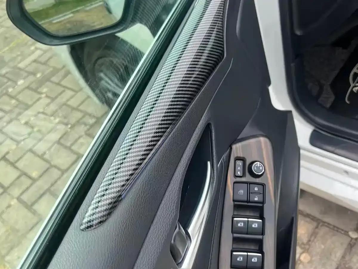 2022 Toyota Avalon 2.5L Luxury Edition — миниатюра 8