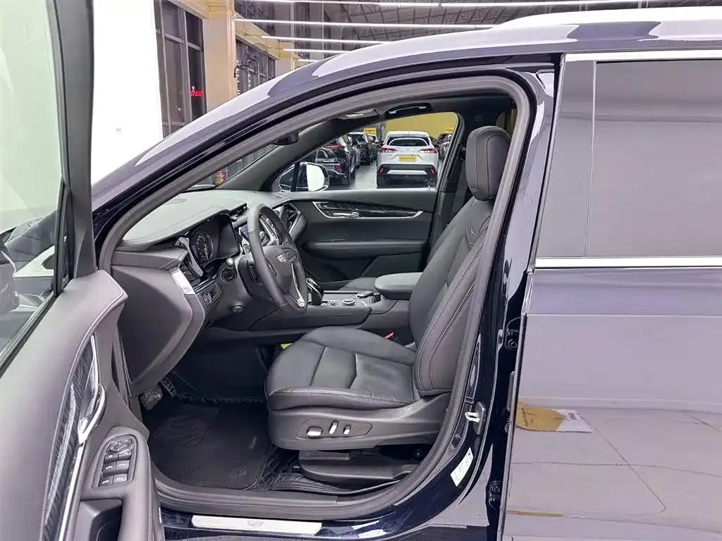 Cadillac XT6 2021 28T Six-Seat AWD Luxury — миниатюра 19