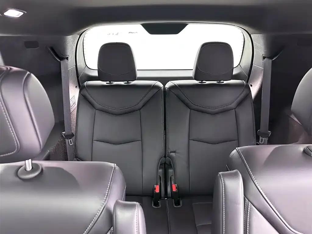 Cadillac XT6 2021 28T Six-Seat AWD Luxury — миниатюра 23