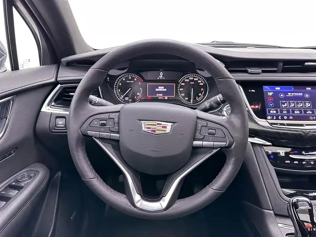Cadillac XT6 2021 28T Six-Seat AWD Luxury — миниатюра 25