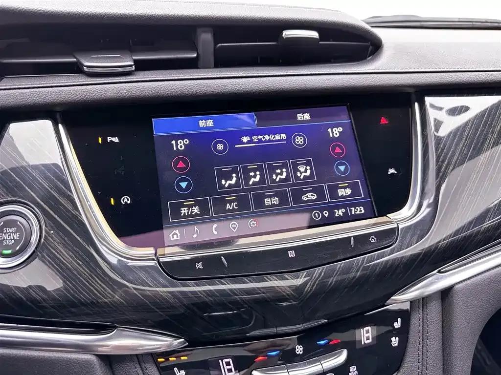 Cadillac XT6 2021 28T Six-Seat AWD Luxury — миниатюра 28