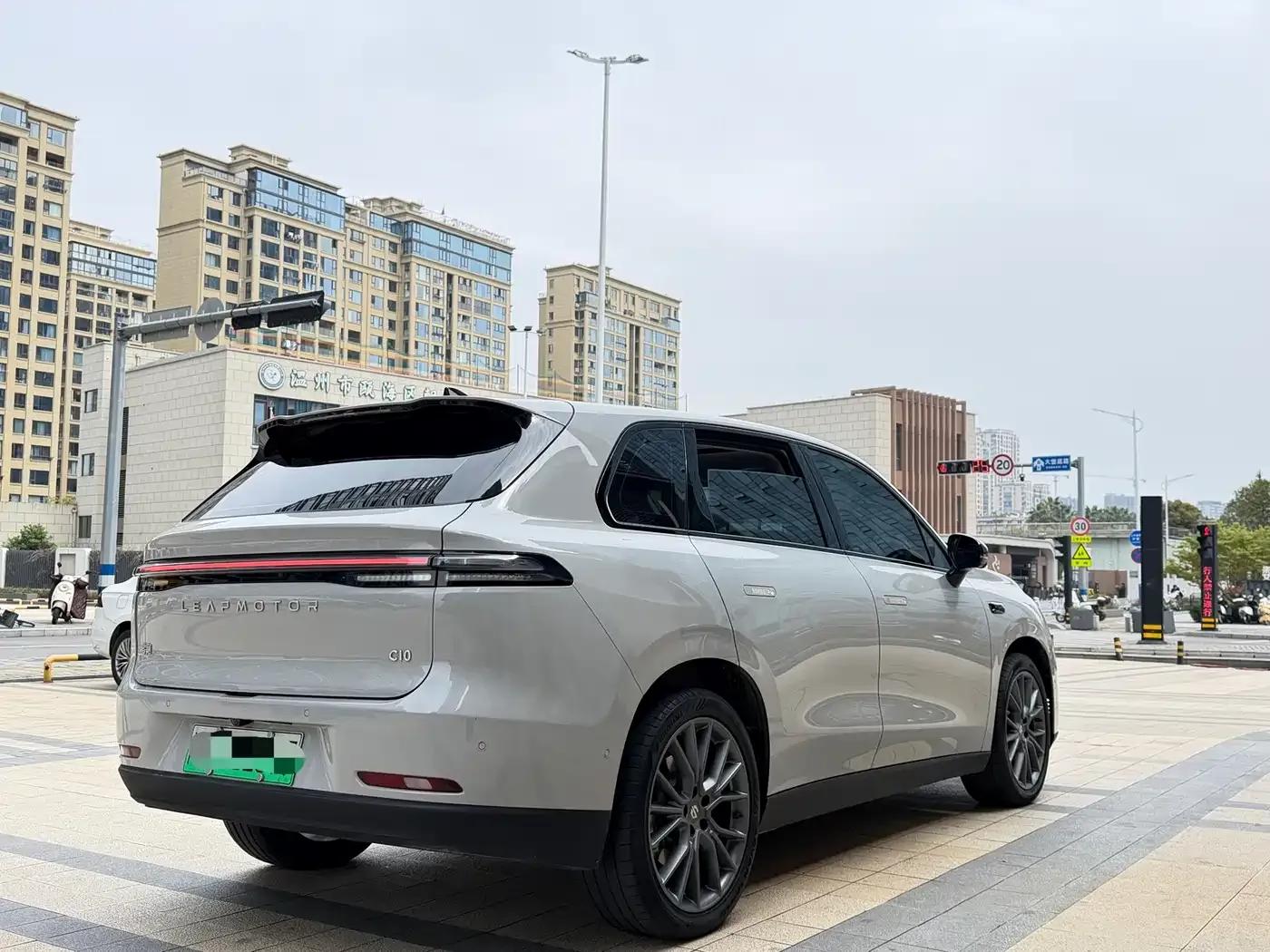 Leapmotor C10 2024 Model 530 Smart Edition — миниатюра 11