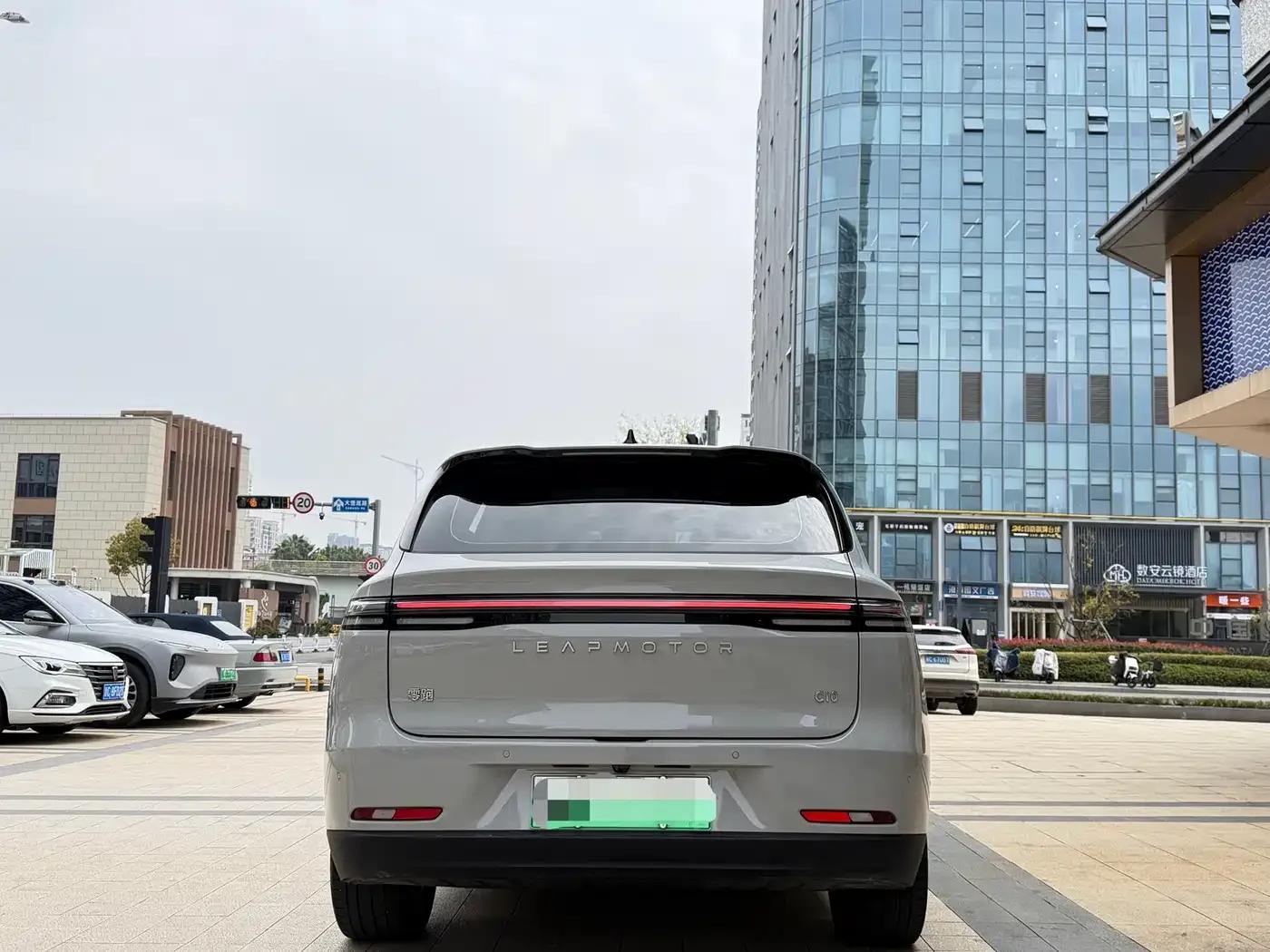 Leapmotor C10 2024 Model 530 Smart Edition — миниатюра 12