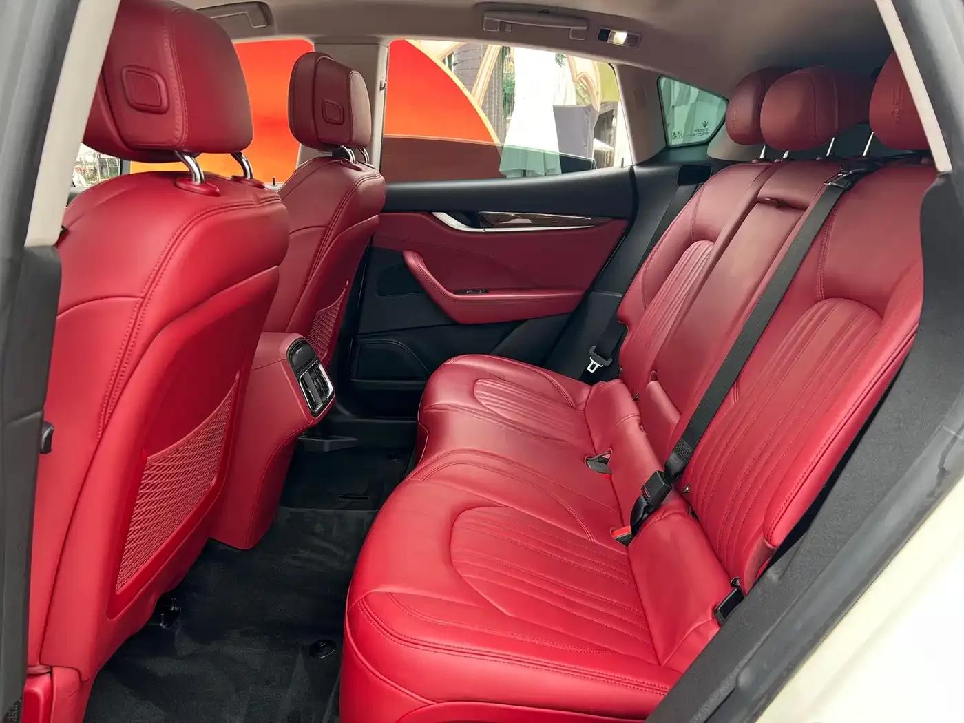 2018 Levante 3.0T Standard Edition — миниатюра 14